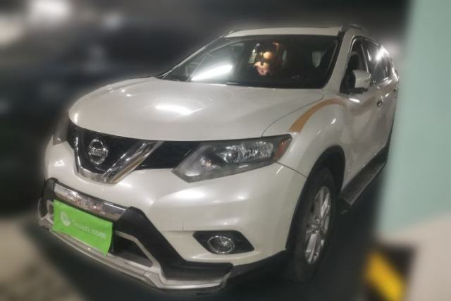 Ojetý Nissan X-Trail 2014 2.0L CVT Comfort Edition 2WD