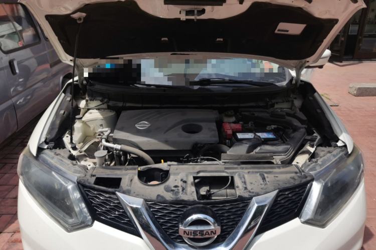 Used Nissan X-Trail 2014 2.0L CVT Comfort Edition 2WD Engine Bay