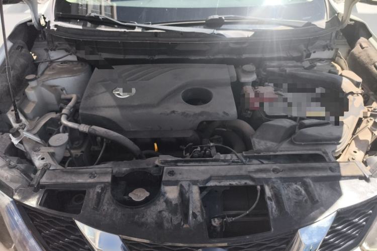 Used Nissan X-Trail 2014 2.0L CVT Comfort Edition 2WD Engine Bay