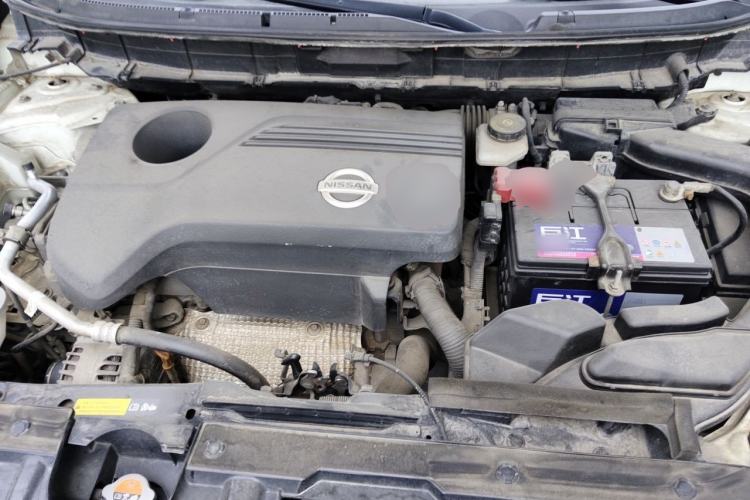 Used Nissan X-Trail 2014 2.5L CVT Luxury Edition 4WD Engine Bay