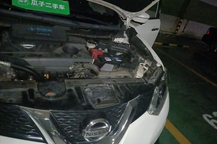Used Nissan X-Trail 2014 2.0L CVT Comfort Edition 2WD Engine Bay Left
