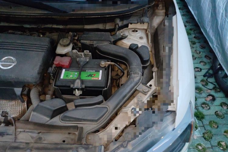 Used Nissan X-Trail 2014 2.5L CVT Luxury Edition 4WD Engine Bay Left