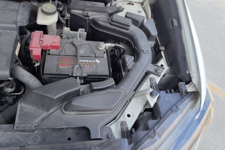 Used Nissan X-Trail 2014 2.0L CVT Comfort Edition 2WD Engine Bay Left