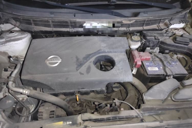 Used Nissan X-Trail 2014 2.0L CVT Comfort Edition 2WD Engine Bay