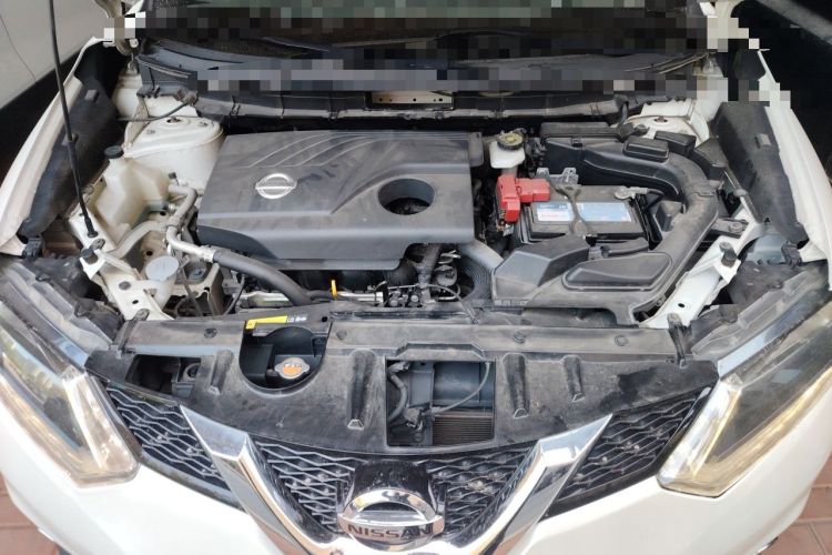 Used Nissan X-Trail 2014 2.0L CVT Comfort Edition 2WD Engine Bay