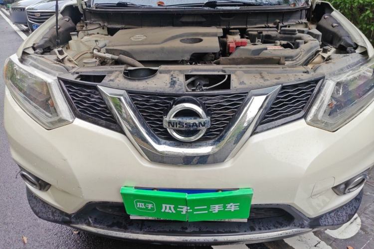 Used Nissan X-Trail 2014 2.0L CVT Comfort Edition 2WD Engine Bay
