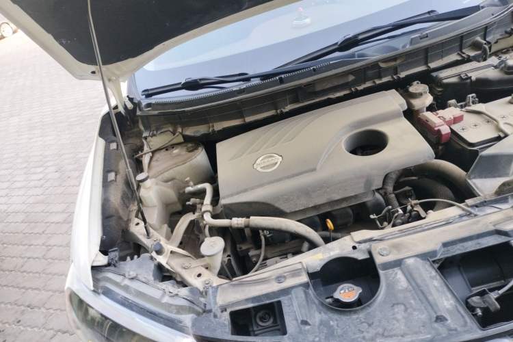 Used Nissan X-Trail 2014 2.0L CVT Comfort Edition 2WD Engine Bay Right