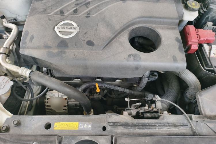 Used Nissan X-Trail 2014 2.0L CVT Comfort Edition 2WD Engine Bay