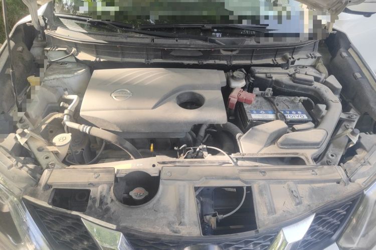 Used Nissan X-Trail 2014 2.0L CVT Comfort Edition 2WD Engine Bay