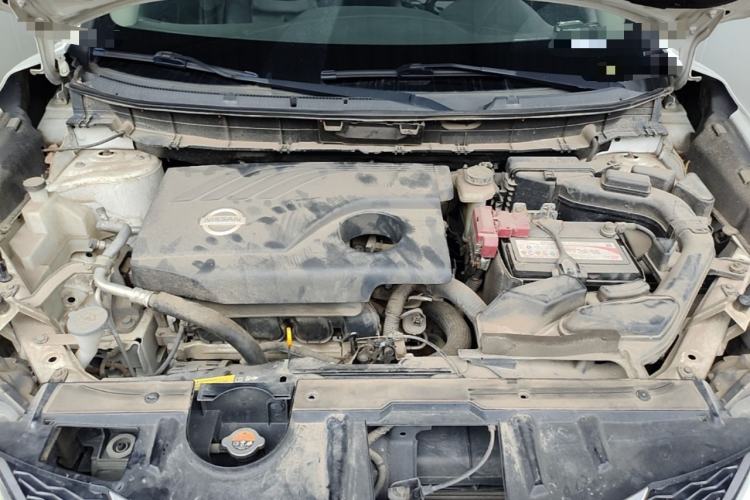 Used Nissan X-Trail 2014 2.0L CVT Comfort Edition 2WD Engine Bay