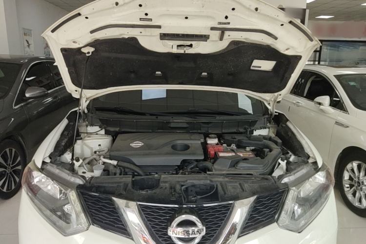 Used Nissan X-Trail 2014 2.0L CVT Smart Edition 2WD Engine Bay