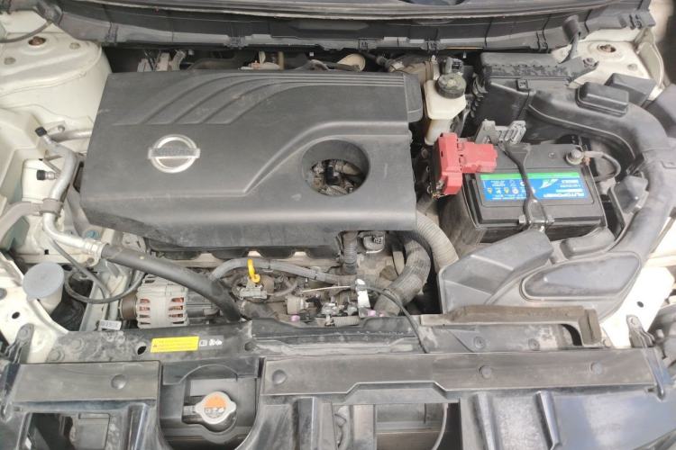 Used Nissan X-Trail 2014 2.0L CVT Comfort Edition 2WD Engine Bay