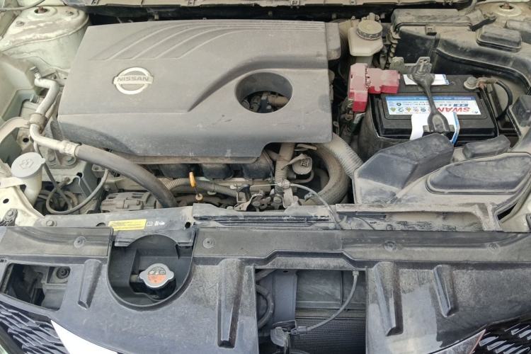 Used Nissan X-Trail 2014 2.0L CVT Comfort Edition 2WD Engine Bay