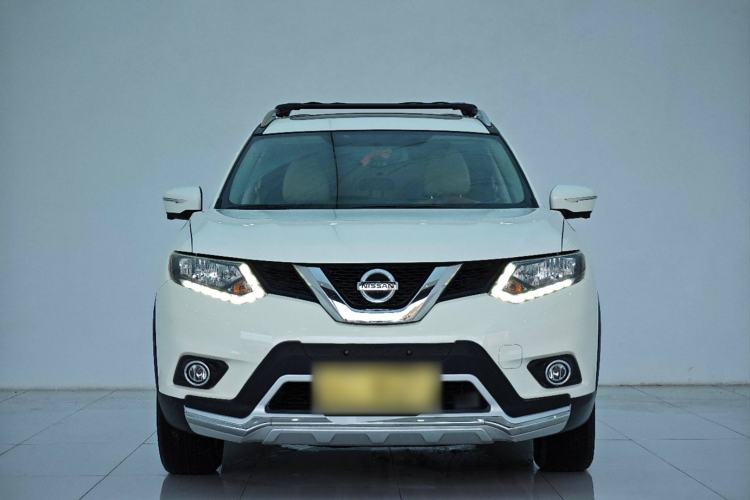 Used Nissan X-Trail 2014 2.5L CVT Luxury Edition 4WD Exterior 1