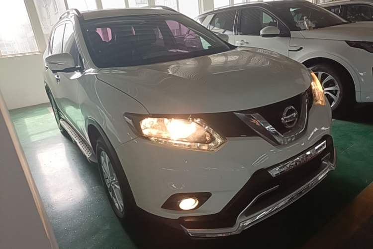 Used Nissan X-Trail 2014 2.0L CVT Comfort Edition 2WD Exterior 1