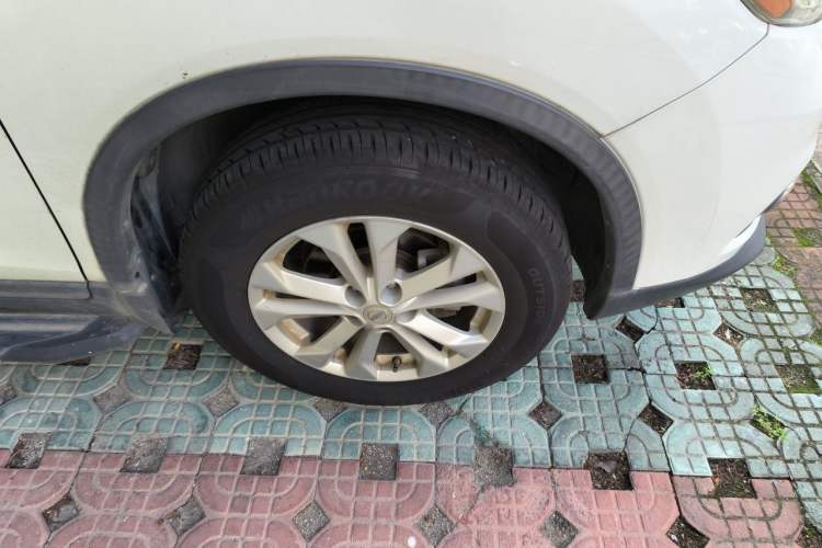 Used Nissan X-Trail 2014 2.0L CVT Comfort Edition 2WD Exterior 1
