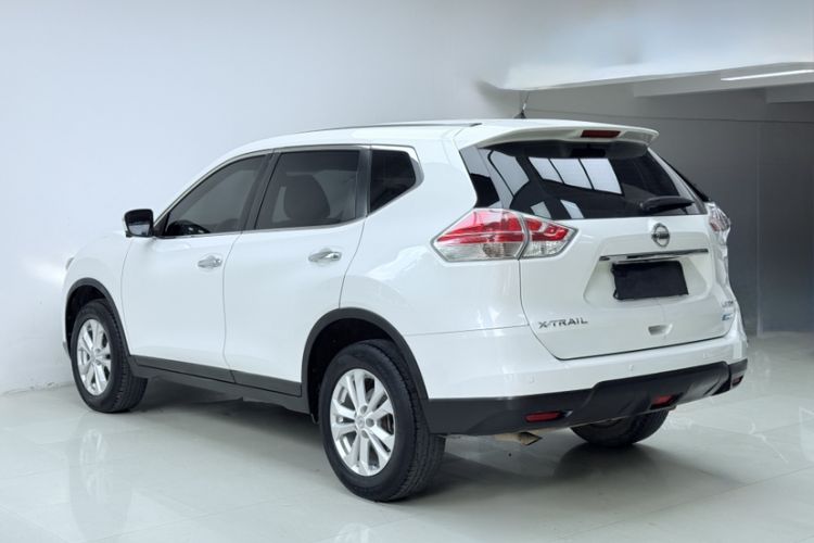 Used Nissan X-Trail 2014 2.0L CVT Comfort Edition 2WD Exterior 1