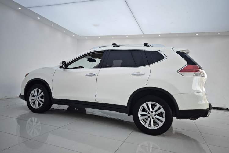 Used Nissan X-Trail 2014 2.5L CVT Luxury Edition 4WD Exterior 11
