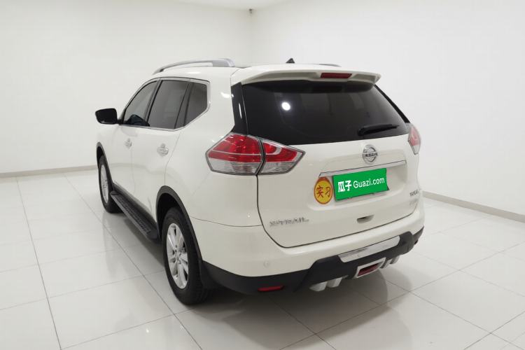 Used Nissan X-Trail 2014 2.0L CVT Comfort Edition 2WD Exterior 2
