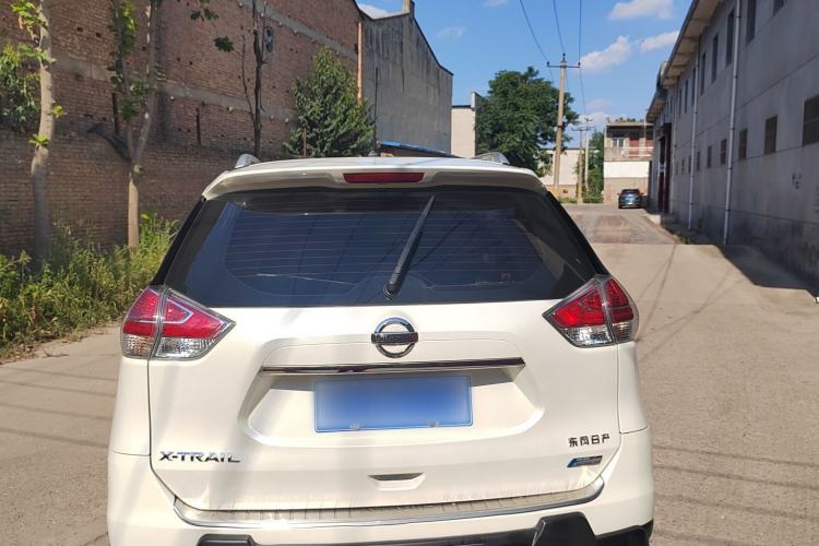Used Nissan X-Trail 2014 2.0L CVT Comfort Edition 2WD Exterior 3