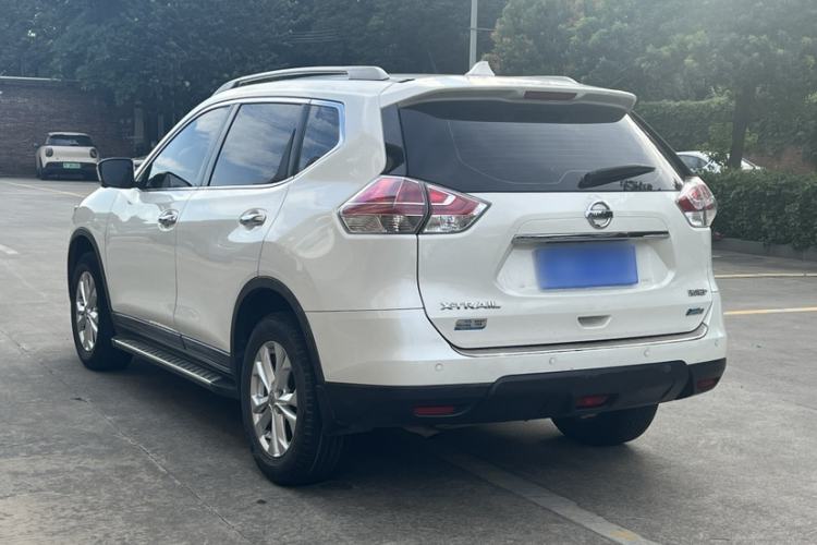 Used Nissan X-Trail 2014 2.0L CVT Comfort Edition 2WD Exterior 3
