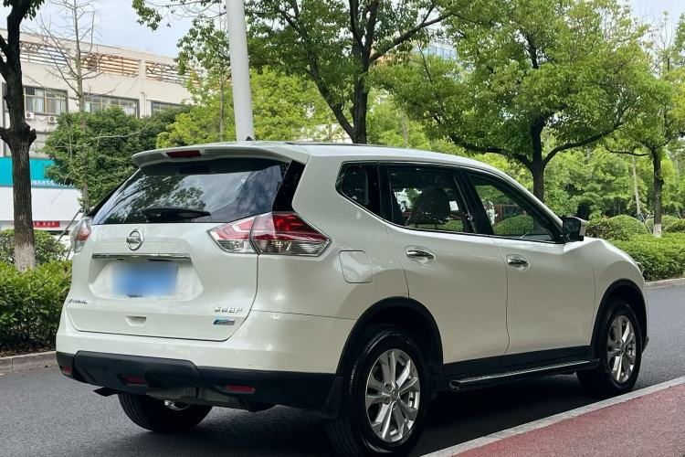 Used Nissan X-Trail 2014 2.0L CVT Comfort Edition 2WD Exterior 3