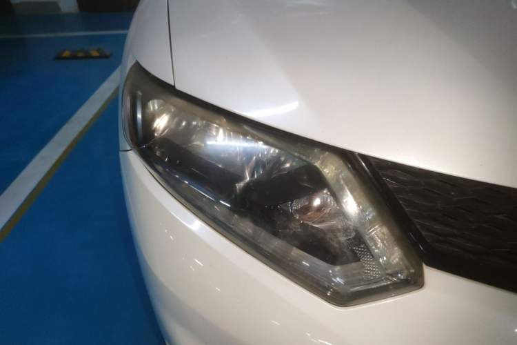Used Nissan X-Trail 2014 2.0L CVT Comfort Edition 2WD Exterior 3