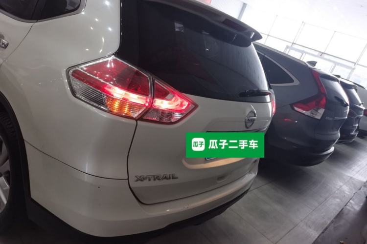 Used Nissan X-Trail 2014 2.0L CVT Comfort Edition 2WD Exterior 4