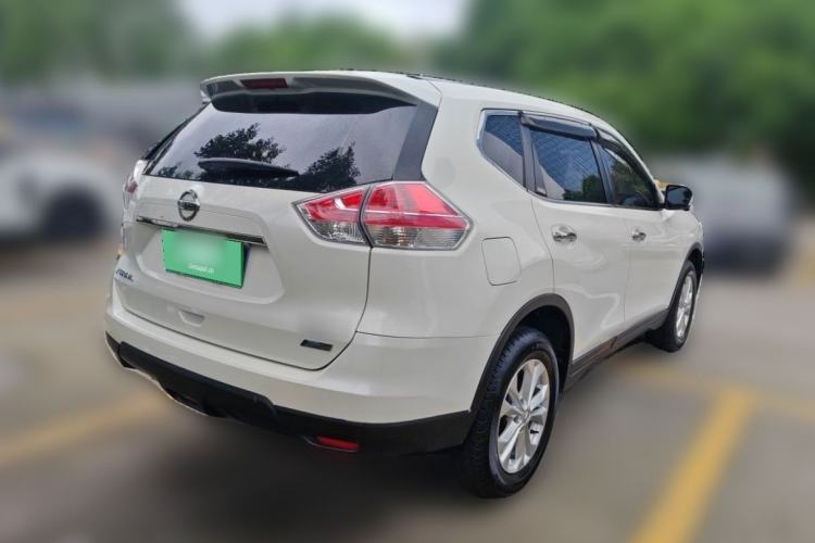 Used Nissan X-Trail 2014 2.0L CVT Comfort Edition 2WD Exterior 4
