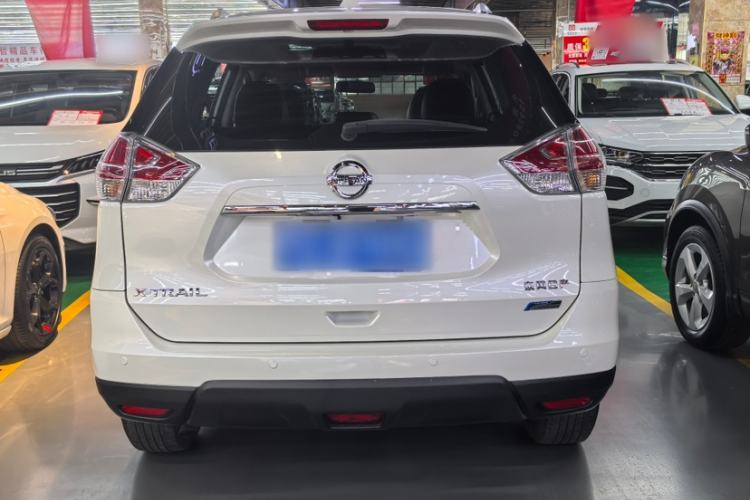 Used Nissan X-Trail 2014 2.0L CVT Comfort Edition 2WD Exterior 4