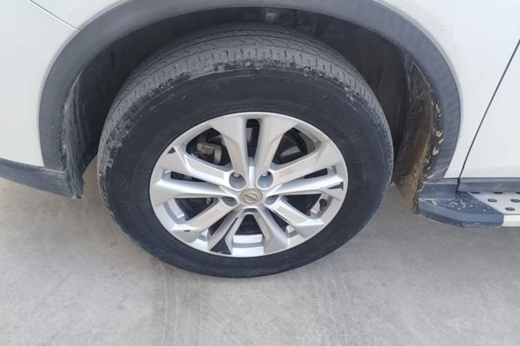 Used Nissan X-Trail 2014 2.0L CVT Comfort Edition 2WD Exterior 4