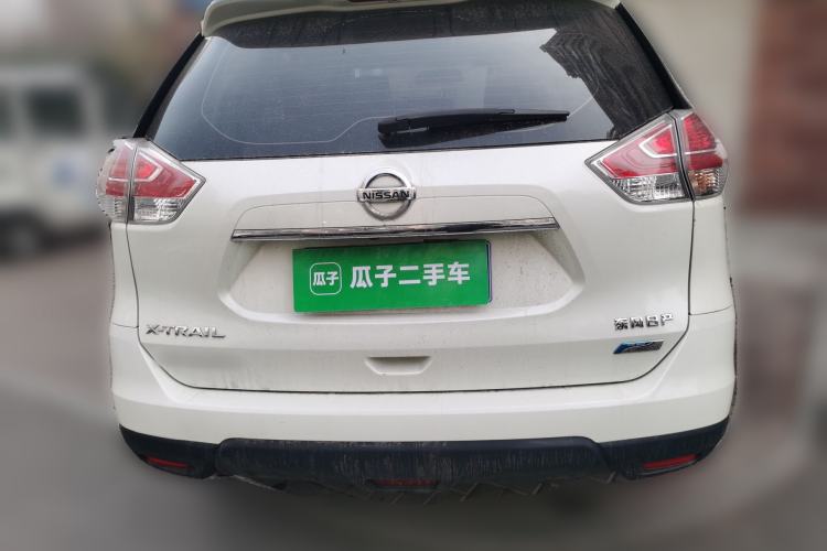 Used Nissan X-Trail 2014 2.5L CVT Leading Edition 4WD Exterior 4