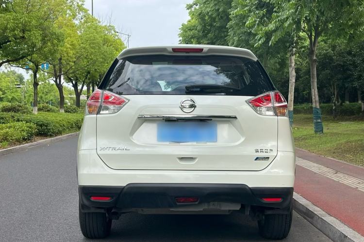 Used Nissan X-Trail 2014 2.0L CVT Comfort Edition 2WD Exterior 4
