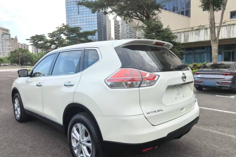 Used Nissan X-Trail 2014 2.0L CVT Comfort Edition 2WD Exterior 4