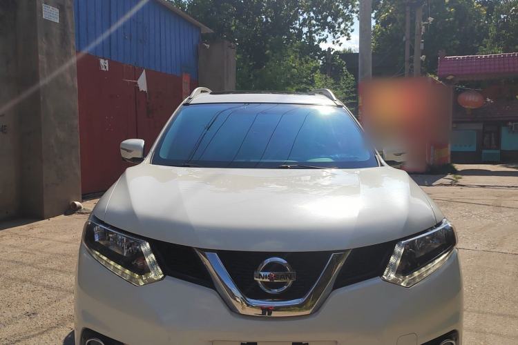 Used Nissan X-Trail 2014 2.0L CVT Comfort Edition 2WD Exterior 5