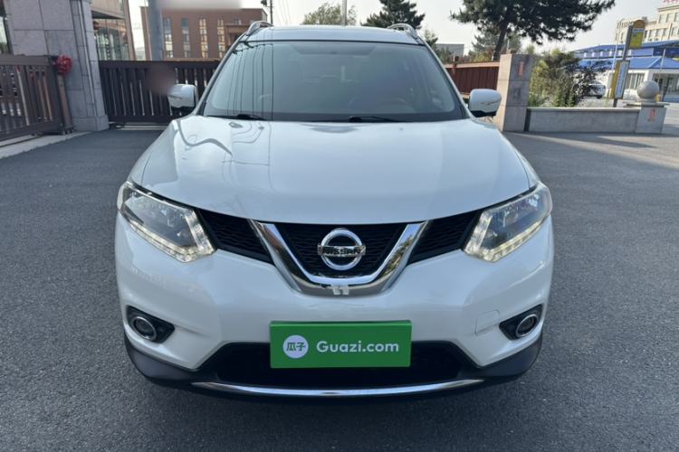 Used Nissan X-Trail 2014 2.5L CVT Luxury Edition 4WD Exterior 5