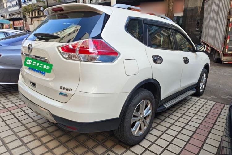 Used Nissan X-Trail 2014 2.0L CVT Comfort Edition 2WD Exterior 5