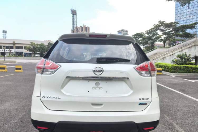 Used Nissan X-Trail 2014 2.0L CVT Comfort Edition 2WD Exterior 5