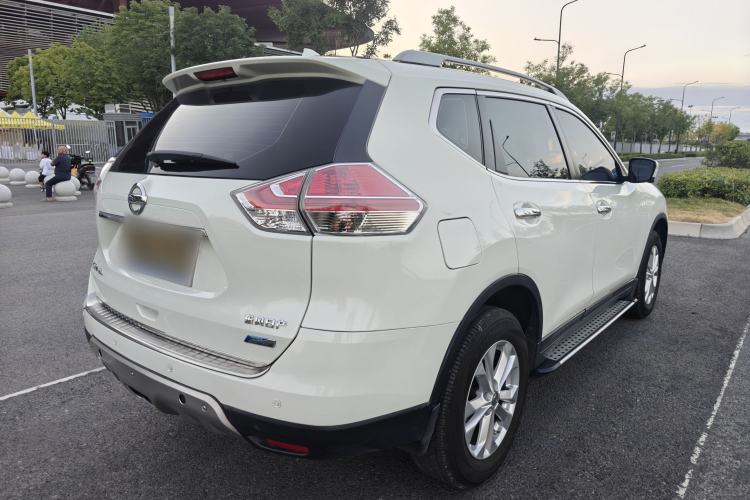 Used Nissan X-Trail 2014 2.0L CVT Comfort Edition 2WD Exterior 5