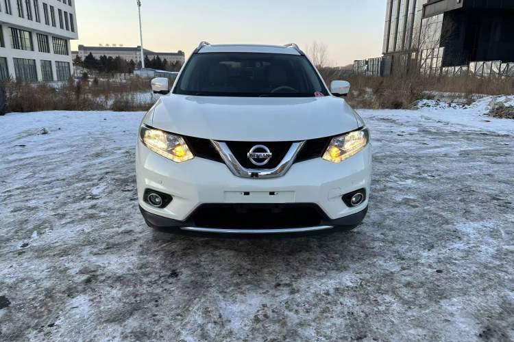 Used Nissan X-Trail 2014 2.0L CVT Comfort Edition 2WD Exterior 5
