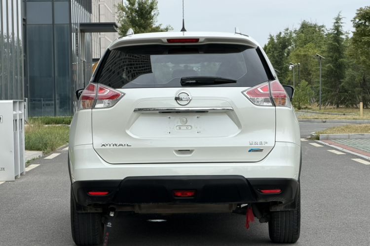Used Nissan X-Trail 2014 2.0L CVT Comfort Edition 2WD Exterior 6