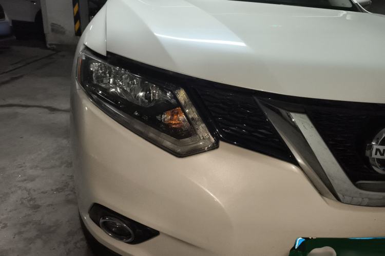 Used Nissan X-Trail 2014 2.0L CVT Comfort Edition 2WD Exterior 6