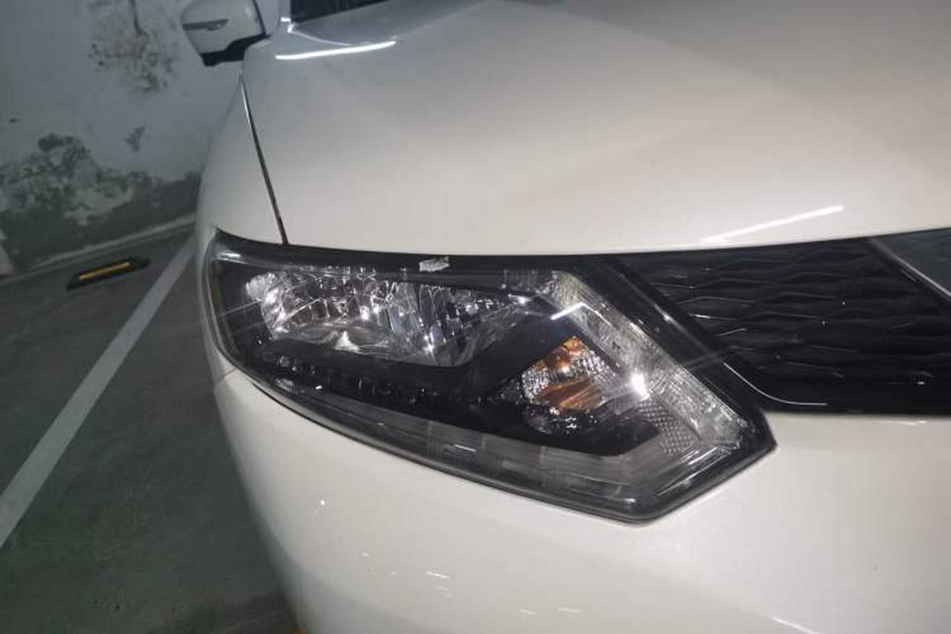 Used Nissan X-Trail 2014 2.5L CVT Luxury Edition 4WD Exterior 6