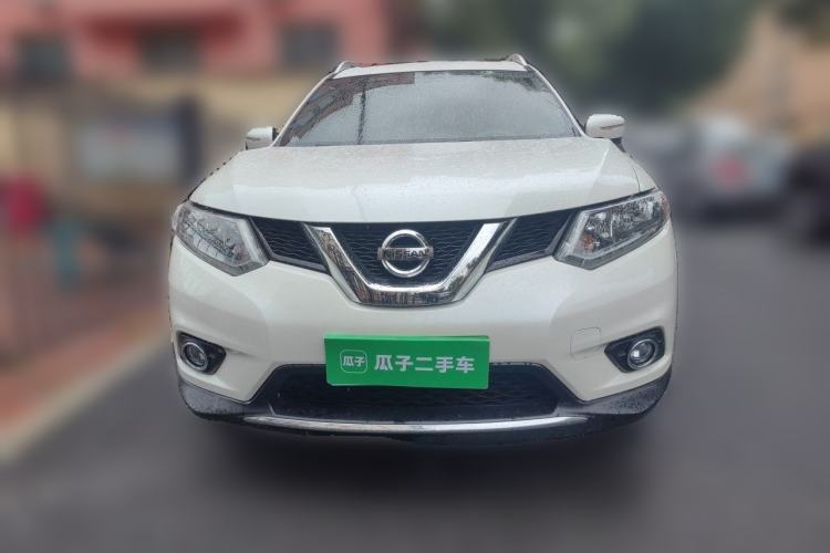 Used Nissan X-Trail 2014 2.5L CVT Luxury Edition 4WD Front