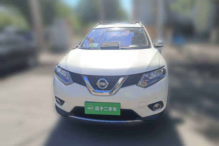 Used Nissan X-Trail 2014 2.5L CVT Leading Edition 4WD Front