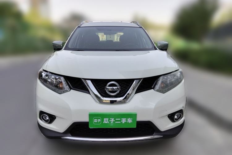 Used Nissan X-Trail 2014 2.5L CVT Luxury Edition 4WD Front