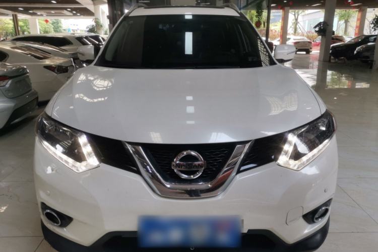 Used Nissan X-Trail 2014 2.5L CVT Leading Edition 4WD Front