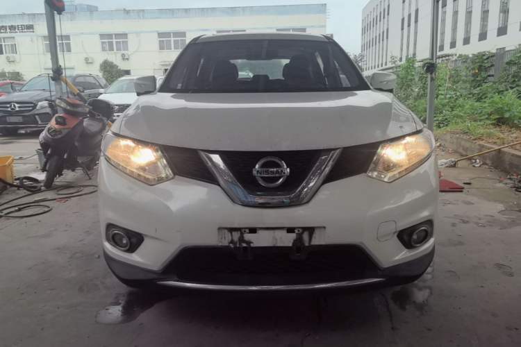 Used Nissan X-Trail 2014 2.0L CVT Comfort Edition 2WD Front