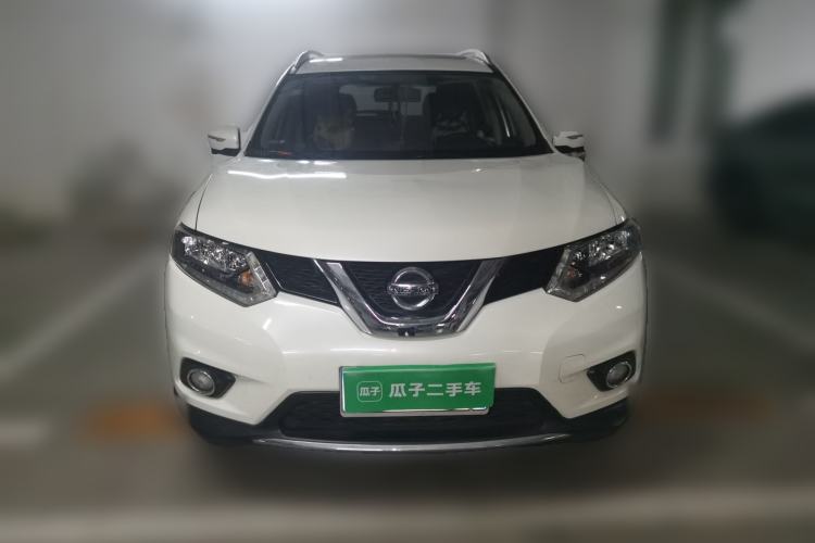 Used Nissan X-Trail 2014 2.5L CVT Luxury Edition 4WD Front