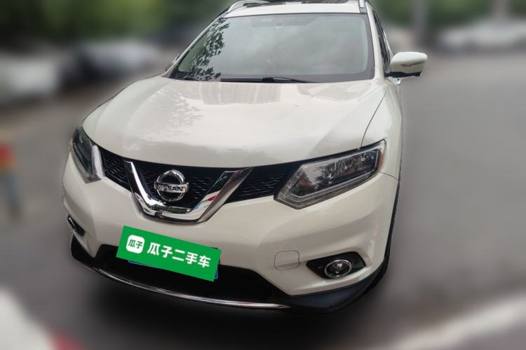 Used Nissan X-Trail 2014 2.5L CVT Luxury Edition 4WD Front